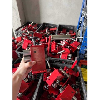 用於汽車、摩托車和電動自行車的帶防銹粉末塗層的車牌滾動機