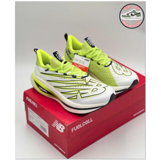 運動鞋 New Balance Fuelcell Supercomp Elite V3(帶襪子的標準產品作為禮物)