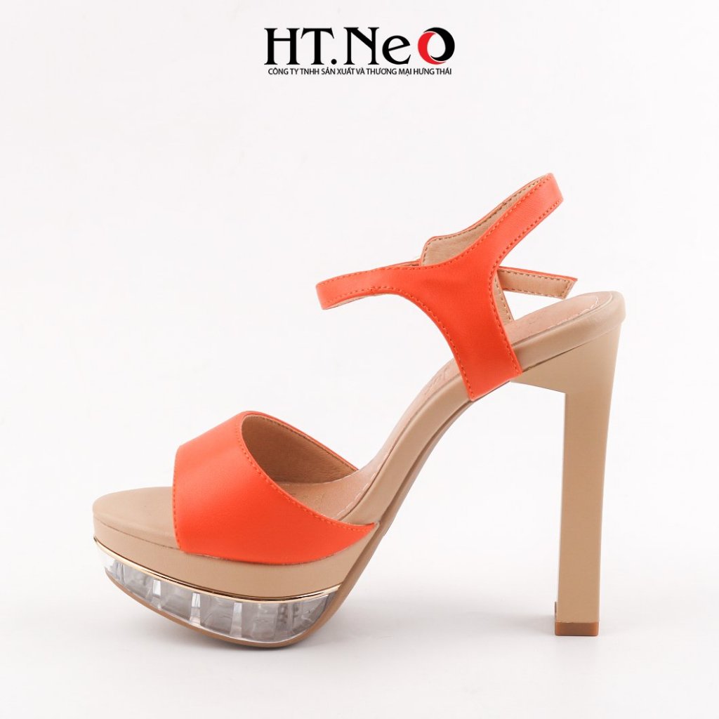 女式涼鞋高度增加 HT.NEO 柔軟光滑的皮革設計,高度高達 12 厘米 SDN219