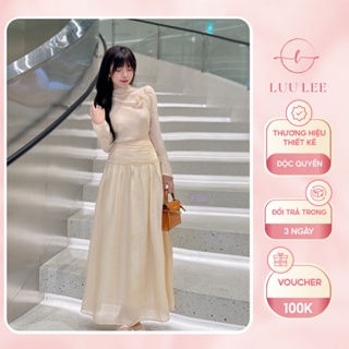 奢華 leo 領白格裙包括 3 件荷葉邊裙、肩部褶襉絲綢襯衫,LUU LEE LS71 設計