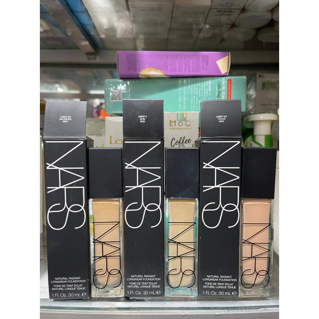 Nars 天然輻射長效粉底液