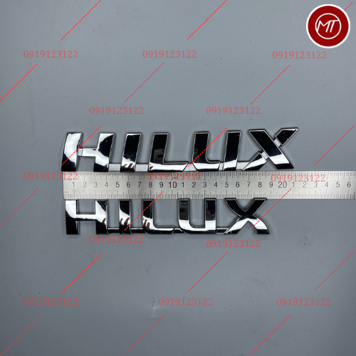Hilux 標誌字母車貼 TOYOTA HILUX