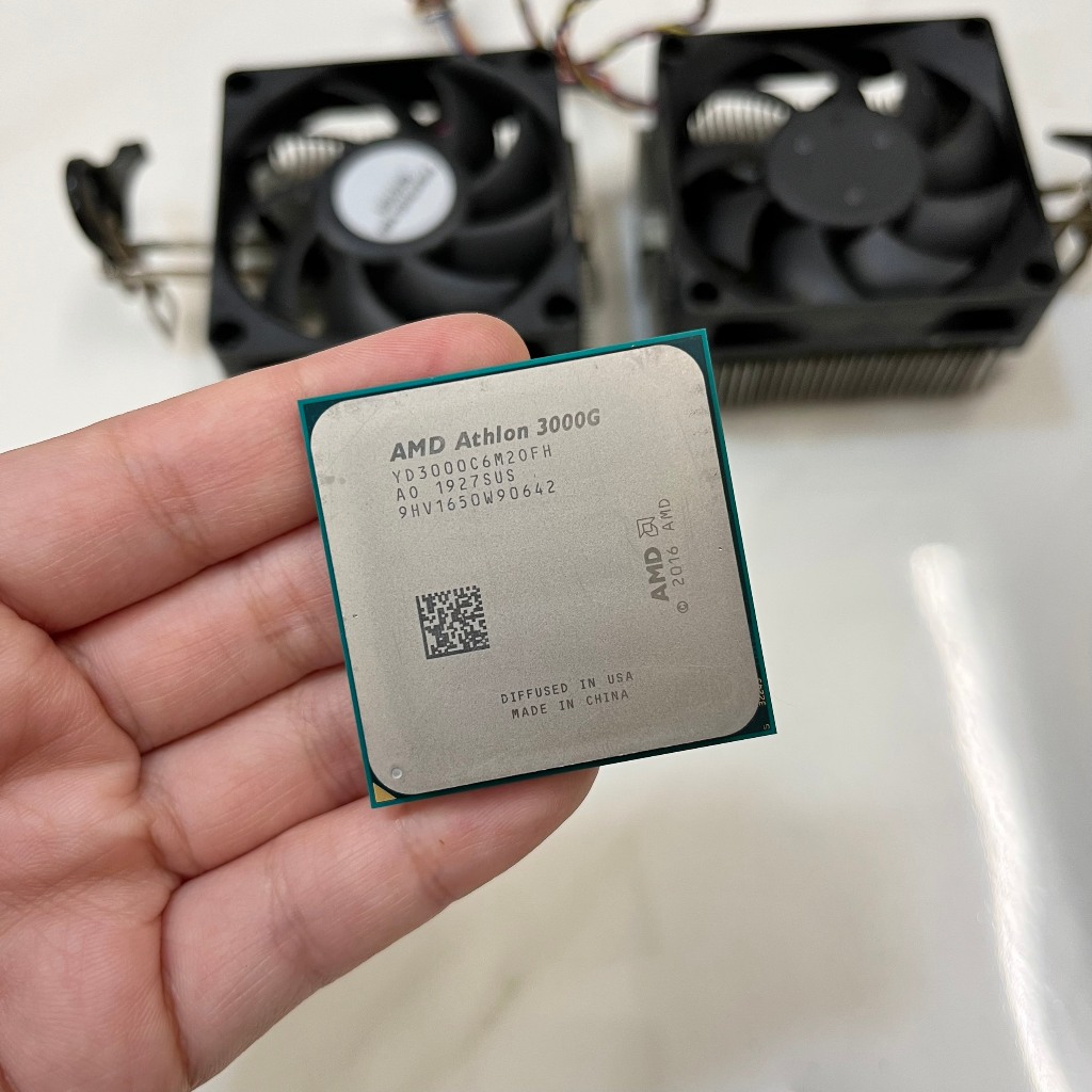 (第 2 行) CPU AMD Athlon 3000G + 帶 2 個風扇庫存