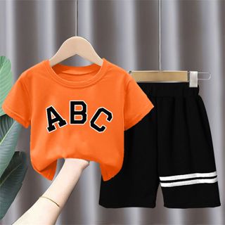 嬰兒衣服套裝,印有 ABC 字母的短袖衣服套裝