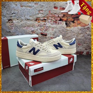 New Balance CRT 300 2.0 藍色和紫色運動鞋