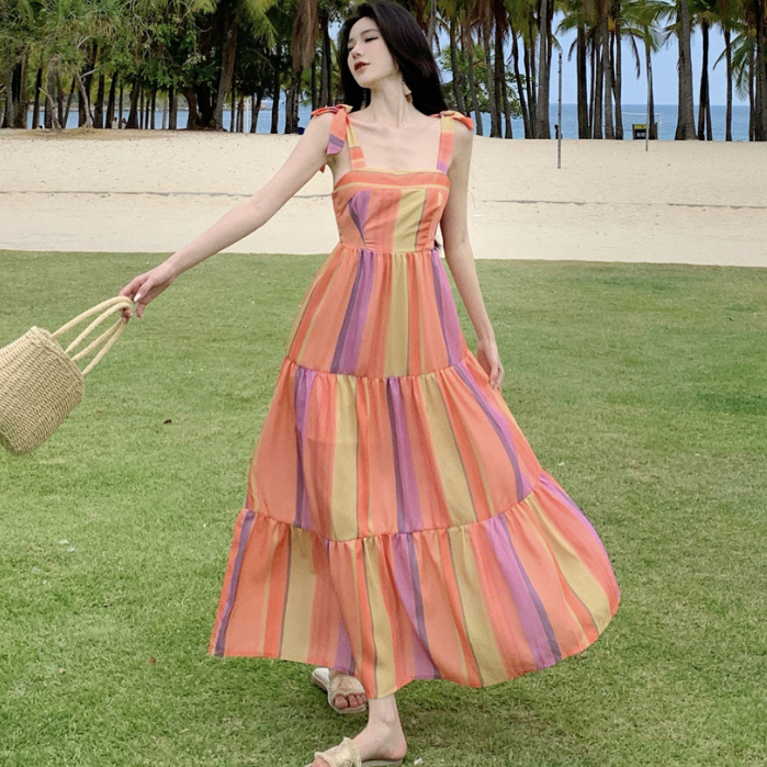 高檔沙灘裙配細肩帶超長旅遊花式花朵圖案韓版淑女風超漂亮9730 D1T4