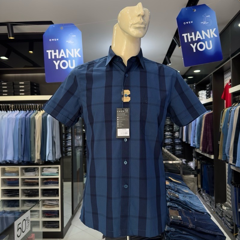 Owen 藍色格子身短袖辦公襯衫搭配優質竹纖維口袋