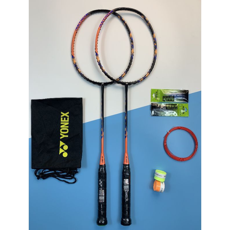 羽毛球拍 Astrox 77 pro max12kg,11kg 拉伸帶手柄和球拍袋,每 1 個產品價格