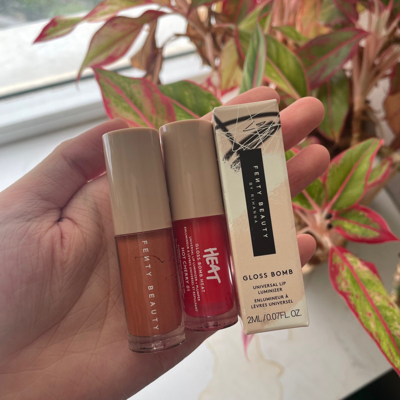 [Sephora US] Fenty BEAUTY Fenty Glow/ 熱櫻桃 2g