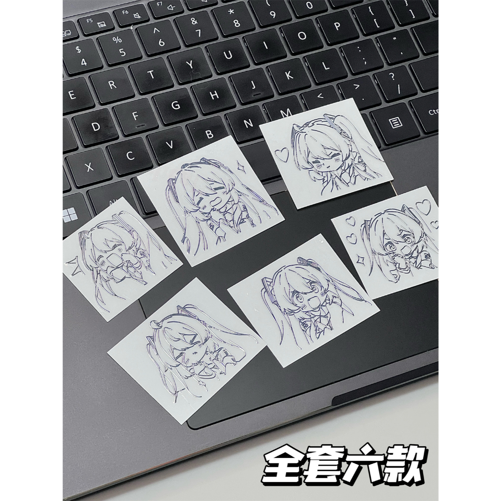 初音未來金屬貼紙 🎵 防水、裝飾手機、耳機、筆記本電腦。