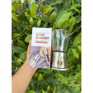帶高品質不銹鋼蓋的玻璃胡椒研磨機 – 只需旋轉即可研磨和灑水