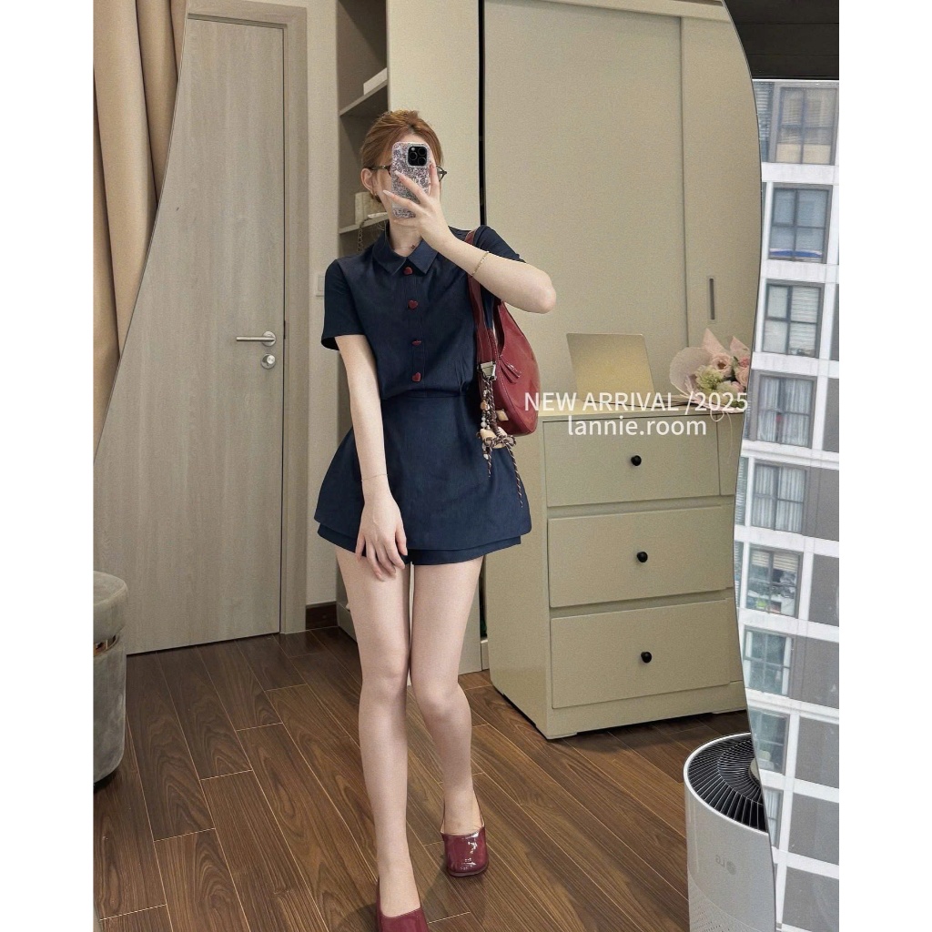 自縫蘭妮房間深藍色牛仔連身褲套裝紅色鈕扣短袖襯衫領連身褲套裝人造裙褲