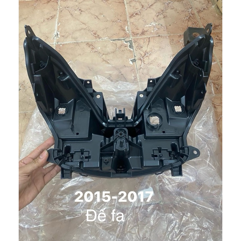 塑料大燈底座 125/150 Vario 2015-2017,2018-2022