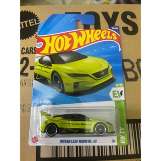 LeHuong Diecast - 風火輪 NISSAN LEAF NISMO RC_02 香蕉綠汽車模型